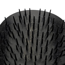 Load image into Gallery viewer, Manta Hair Brush (Color Black)

