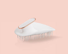 Load image into Gallery viewer, Manta Hair Brush (Color White)
