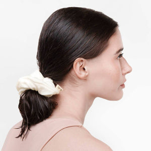 Kitsch White towel scrunchies